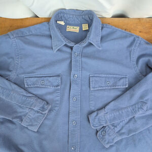 LL Bean Vintage Chamois Cloth Blue Collared Shirt 16.5